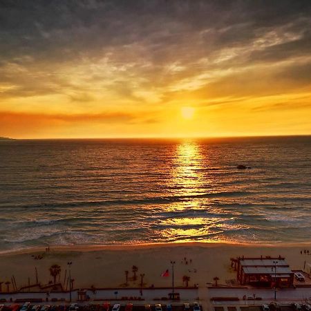 Casa Mar Bed & Breakfast Виня дел Мар Екстериор снимка